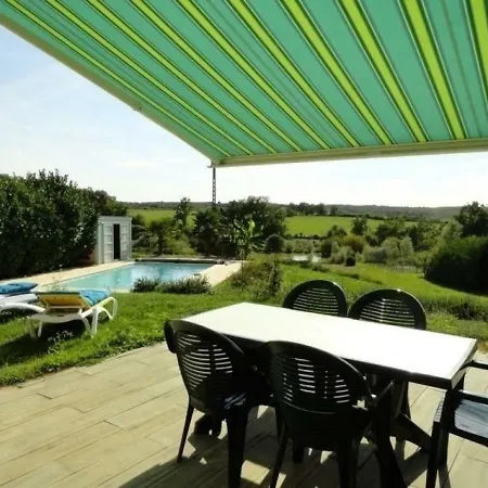 House Le Pavillon Vert Semesterbostad